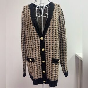 Tahari Eyelash Fringe Soft Houndstooth Cardigan Sweater Black/Brown Medium